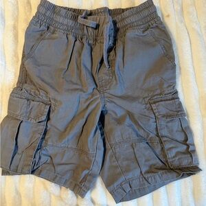 Crazy 8 Men's Charcoal Cargo Shorts